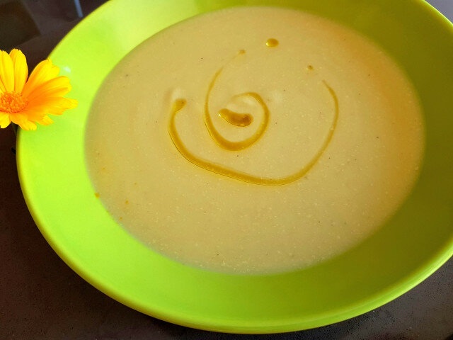 Здравословна супа от тиквички