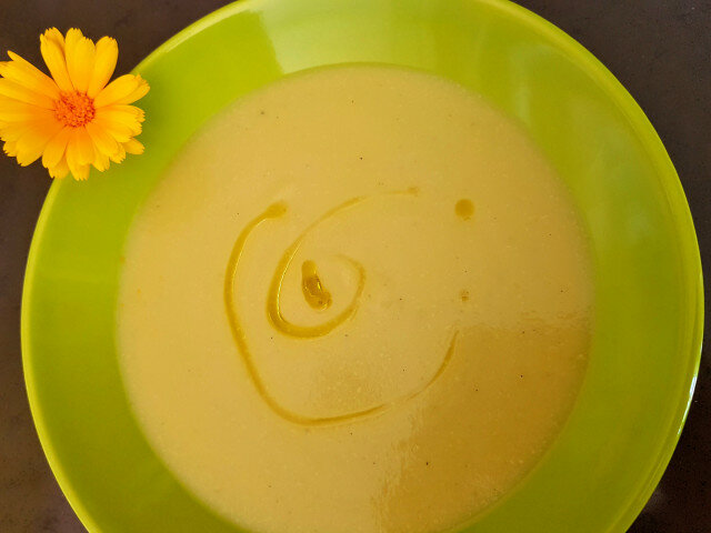 Здравословна супа от тиквички
